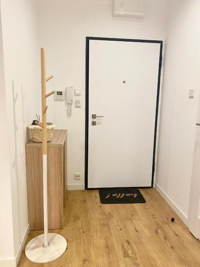 New Apartments Varsovie Extérieur photo